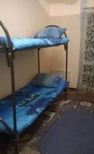 Гостиница Hostel Ostrov Mechty Сочи Кровать в общем мужском номере с 4 кроватями-3